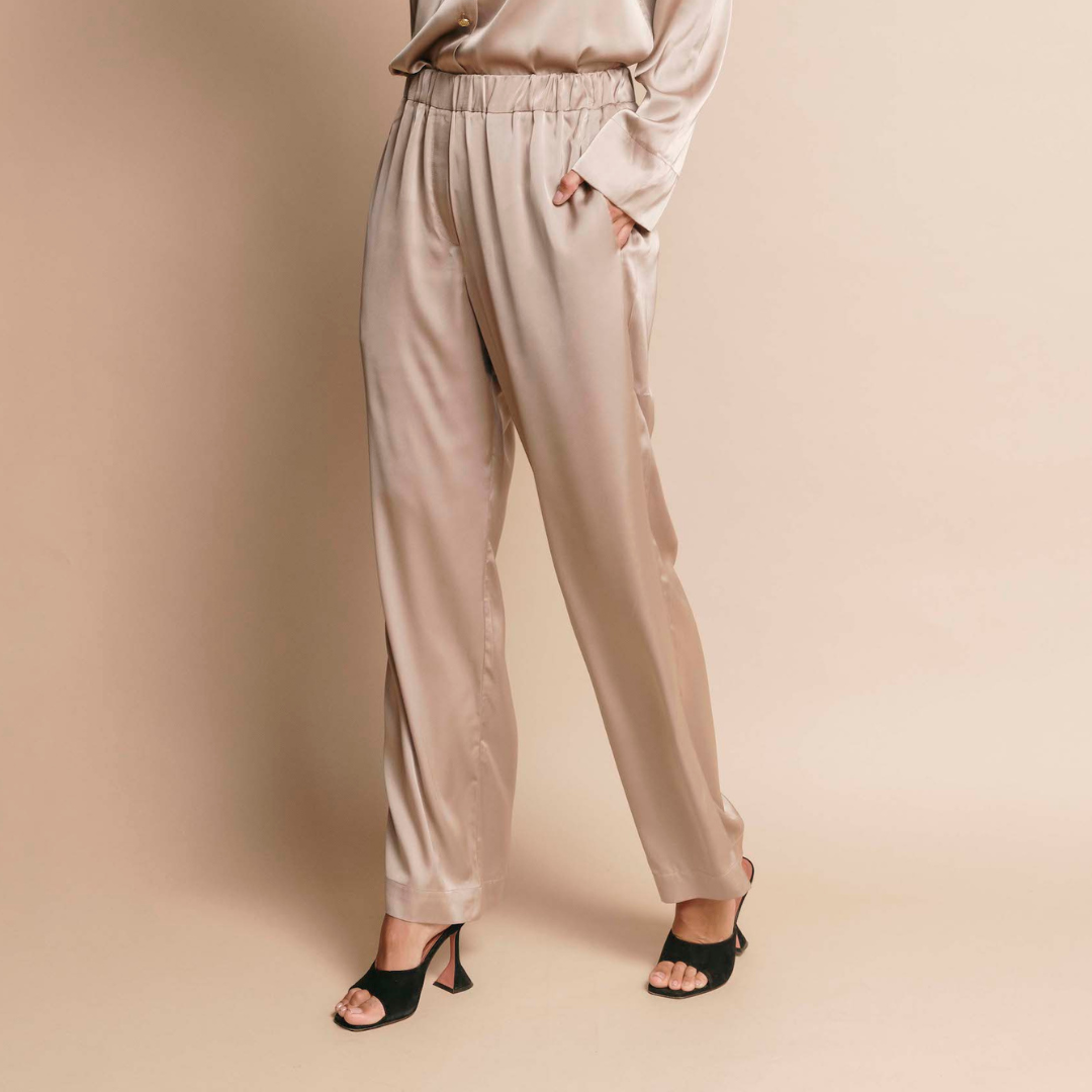 The Jet Set Pant in Champagne