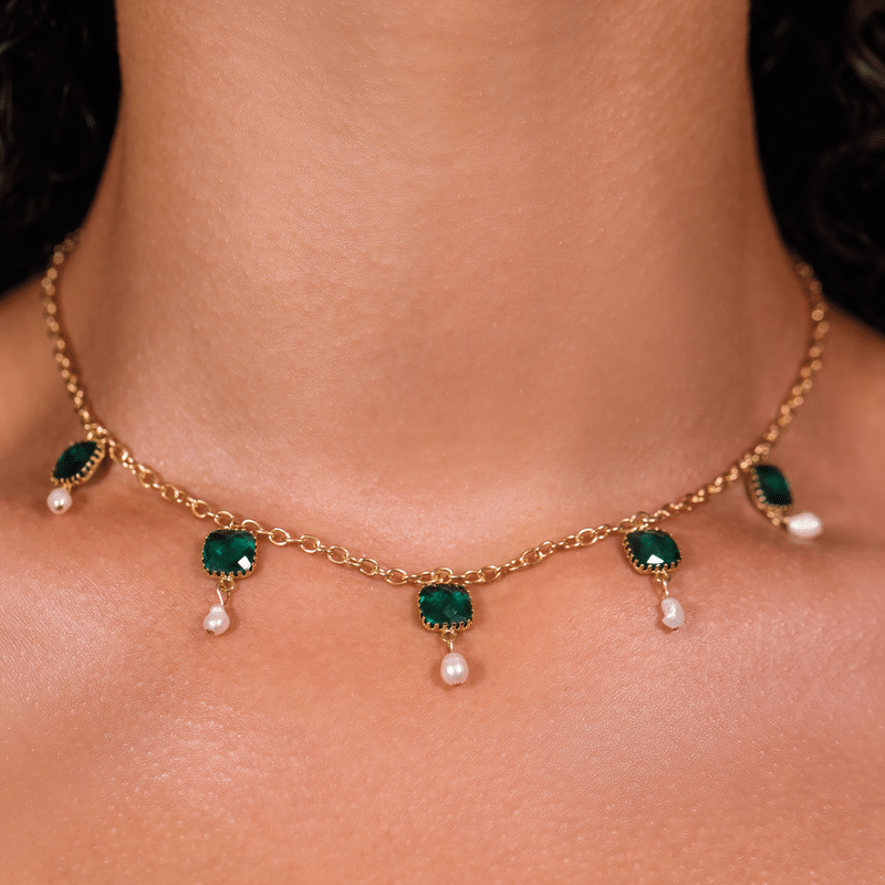 The Alicante Choker in Emerald Green